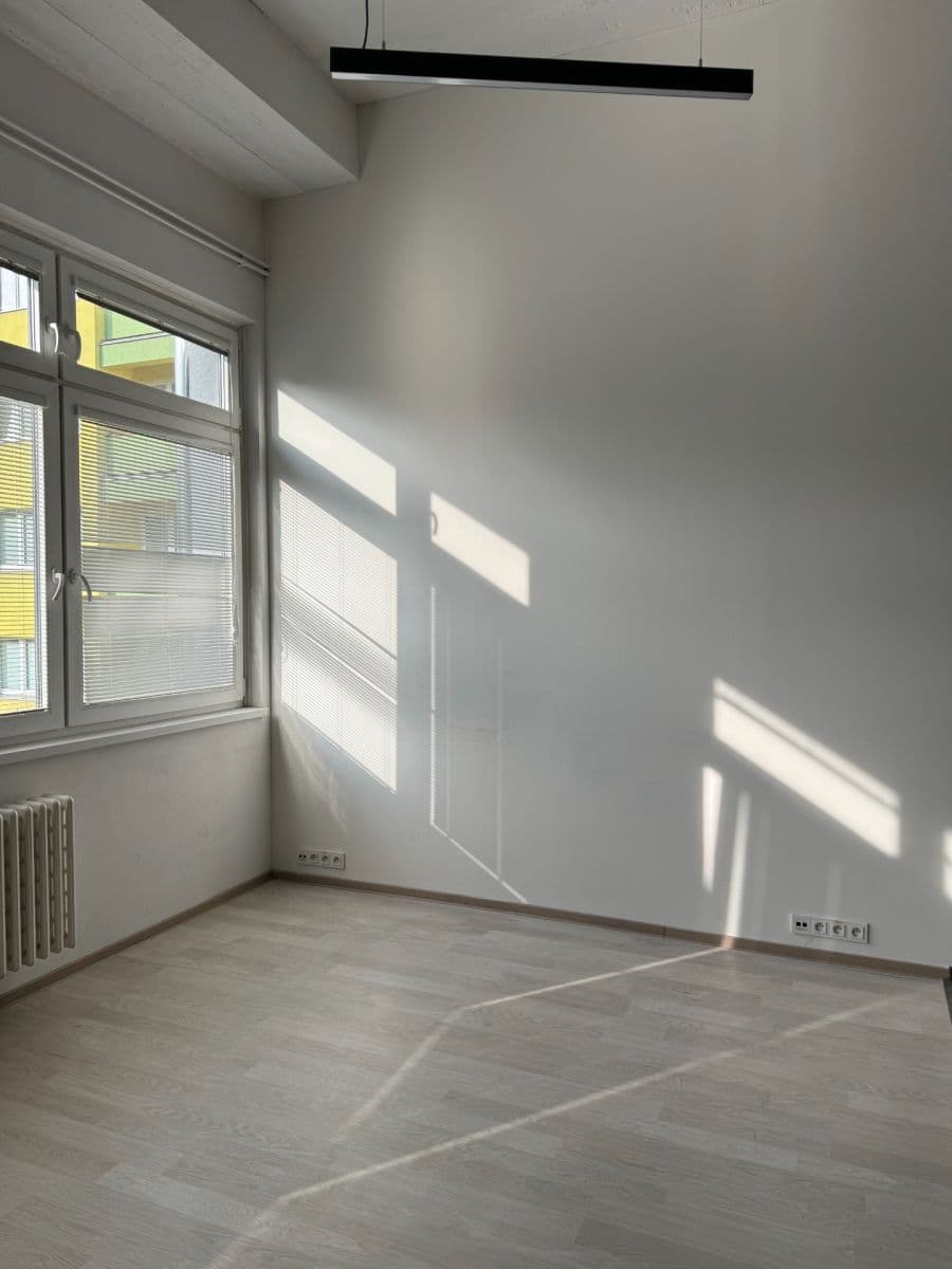 Prodej nebytového prostoru 65 m², Ohradní, Praha, Praha Prodej nebytového prostoru 65 m², Ohradní, Praha, Praha