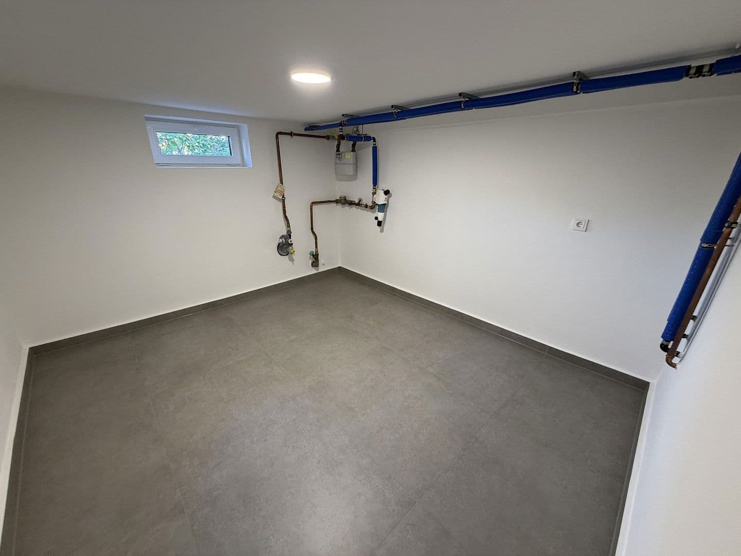 Prodej domu 156 m², pozemek 355 m², Truchseßstr. 95, Bonn, Severní Porýní-Vestfálsko Prodej domu 156 m², pozemek 355 m², Truchseßstr. 95, Bonn, Severní Porýní-Vestfálsko