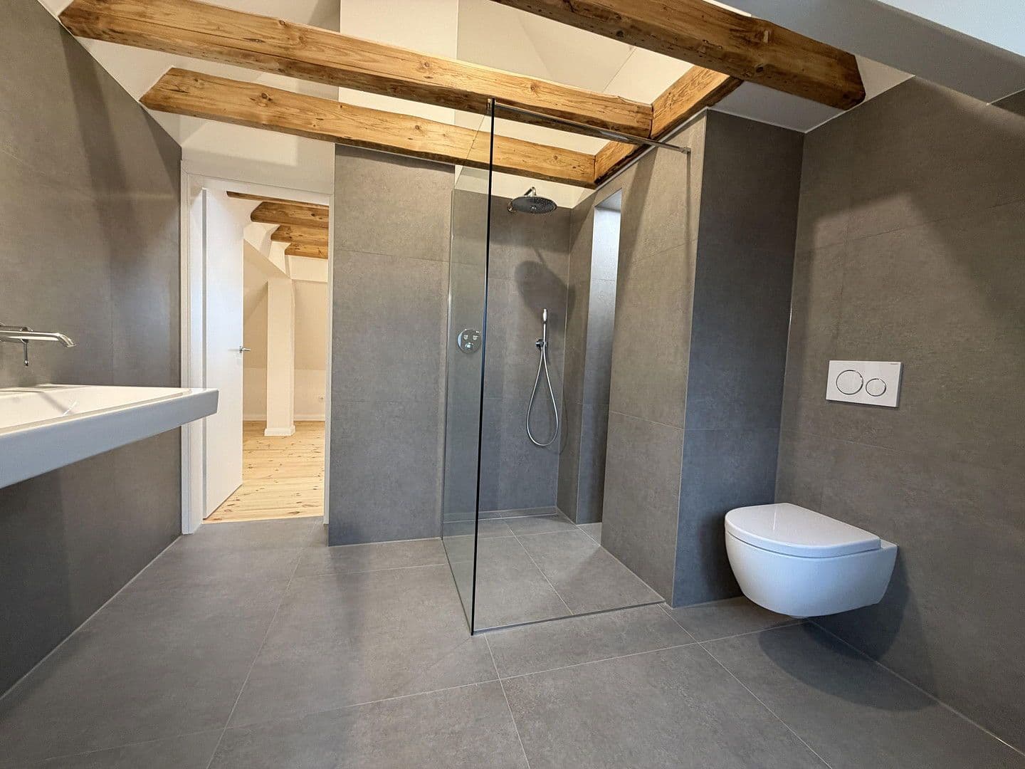 Prodej domu 156 m², pozemek 355 m², Truchseßstr. 95, Bonn, Severní Porýní-Vestfálsko Prodej domu 156 m², pozemek 355 m², Truchseßstr. 95, Bonn, Severní Porýní-Vestfálsko