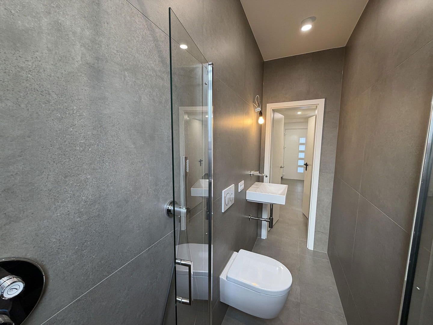 Prodej domu 156 m², pozemek 355 m², Truchseßstr. 95, Bonn, Severní Porýní-Vestfálsko Prodej domu 156 m², pozemek 355 m², Truchseßstr. 95, Bonn, Severní Porýní-Vestfálsko