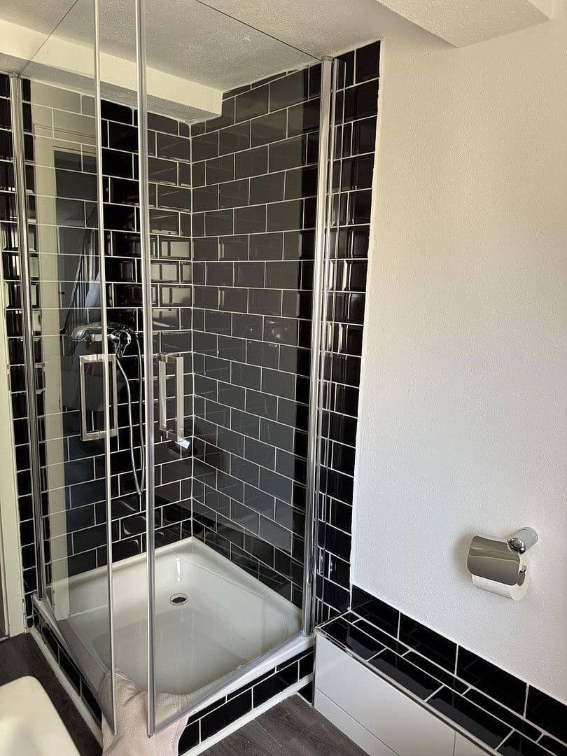 Prodej domu 298 m², pozemek 195 m², Meschede, Severní Porýní-Vestfálsko Prodej domu 298 m², pozemek 195 m², Meschede, Severní Porýní-Vestfálsko