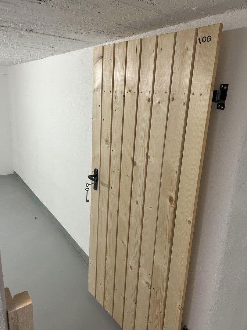 Pronájem bytu 1+1 15 m², Kilihofstr. 2a, München, Bavorsko Pronájem bytu 1+1 15 m², Kilihofstr. 2a, München, Bavorsko