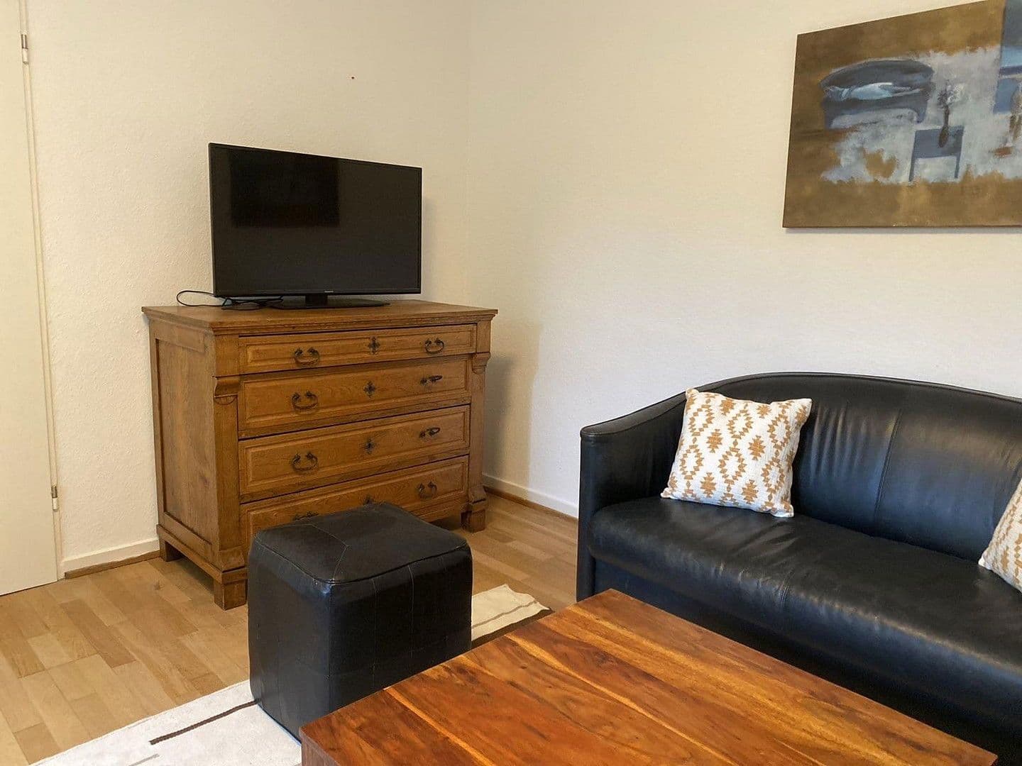 Pronájem bytu 2+1 45 m², Bonn Bad Godesberg, Severní Porýní-Vestfálsko Pronájem bytu 2+1 45 m², Bonn Bad Godesberg, Severní Porýní-Vestfálsko