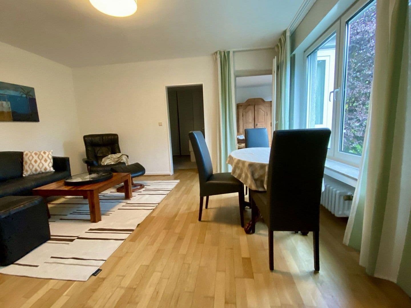 Pronájem bytu 2+1 45 m², Bonn Bad Godesberg, Severní Porýní-Vestfálsko Pronájem bytu 2+1 45 m², Bonn Bad Godesberg, Severní Porýní-Vestfálsko