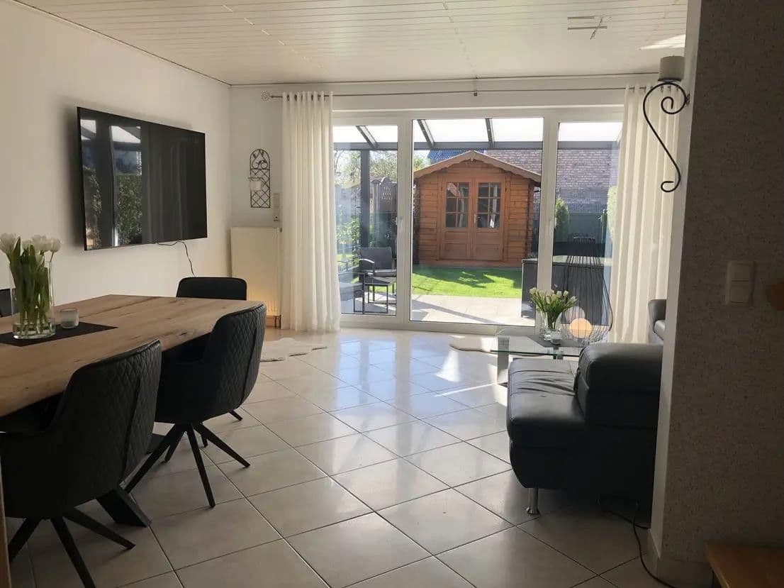 Prodej domu 128 m², pozemek 156 m², Carl-Zuckmayer-Weg 18, Kerpen, Severní Porýní-Vestfálsko Prodej domu 128 m², pozemek 156 m², Carl-Zuckmayer-Weg 18, Kerpen, Severní Porýní-Vestfálsko