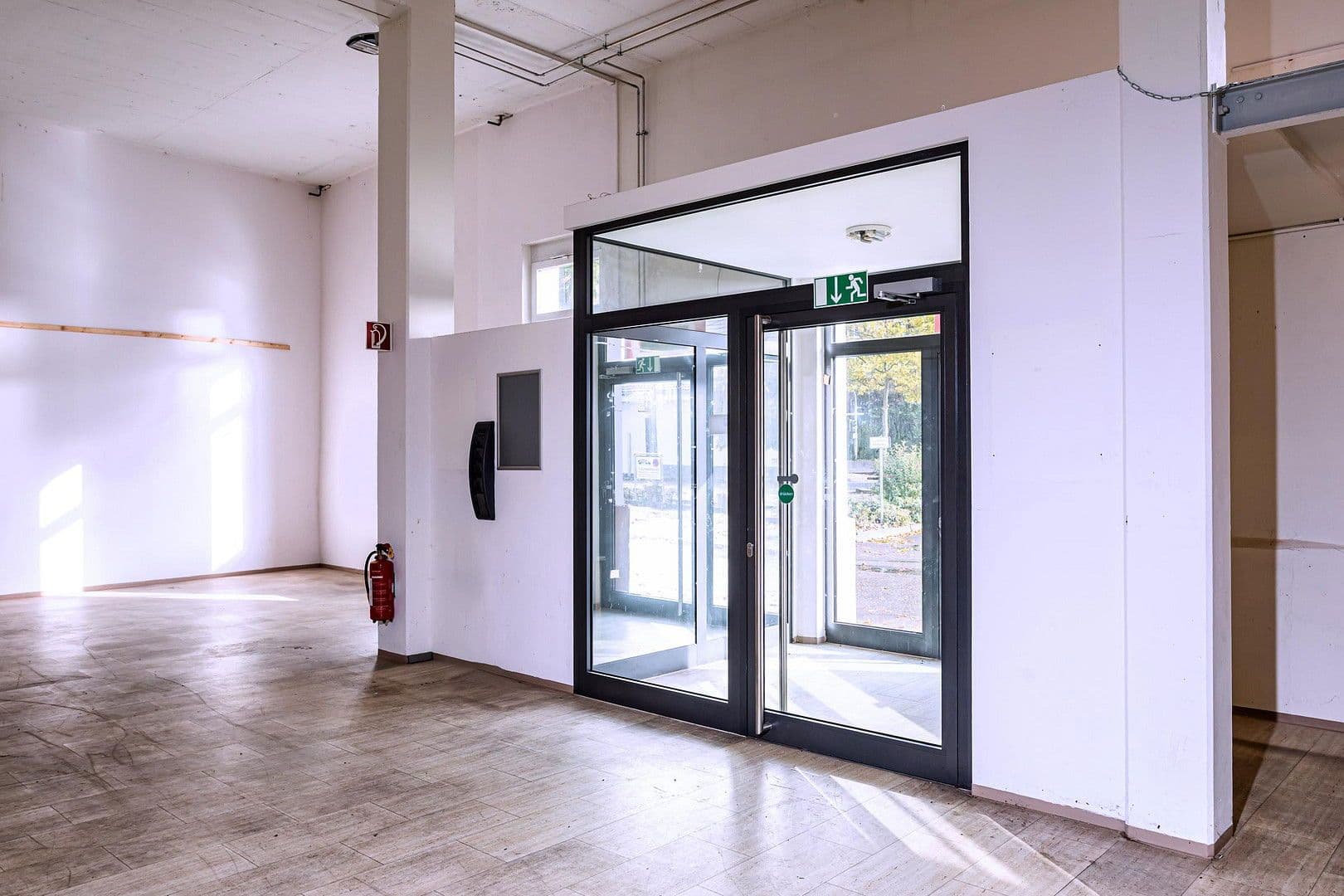 Pronájem nebytového prostoru 276 m², Bahofstraße 33, Schramberg, Bádensko-Württembersko Pronájem nebytového prostoru 276 m², Bahofstraße 33, Schramberg, Bádensko-Württembersko