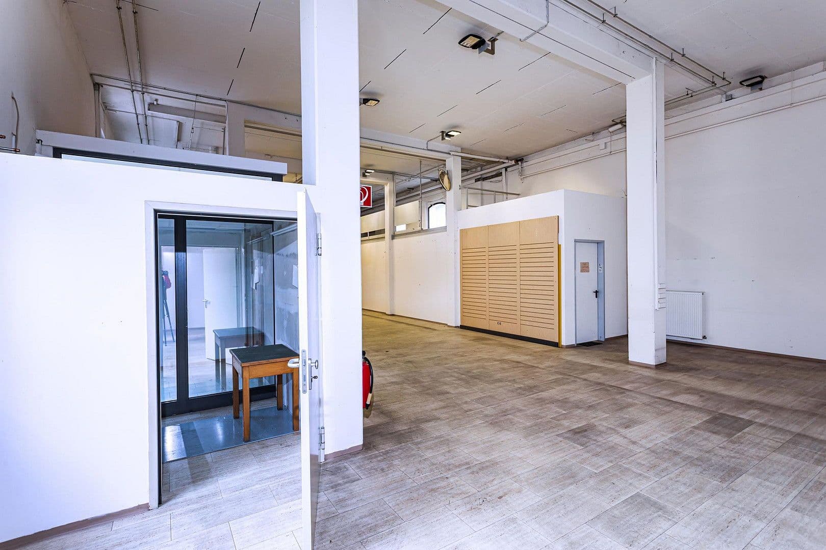 Pronájem nebytového prostoru 276 m², Bahofstraße 33, Schramberg, Bádensko-Württembersko Pronájem nebytového prostoru 276 m², Bahofstraße 33, Schramberg, Bádensko-Württembersko