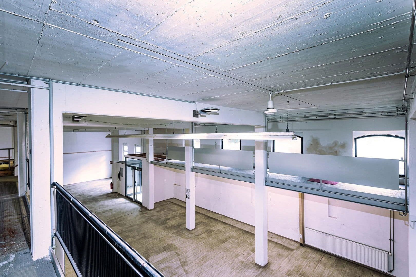 Pronájem nebytového prostoru 276 m², Bahofstraße 33, Schramberg, Bádensko-Württembersko Pronájem nebytového prostoru 276 m², Bahofstraße 33, Schramberg, Bádensko-Württembersko
