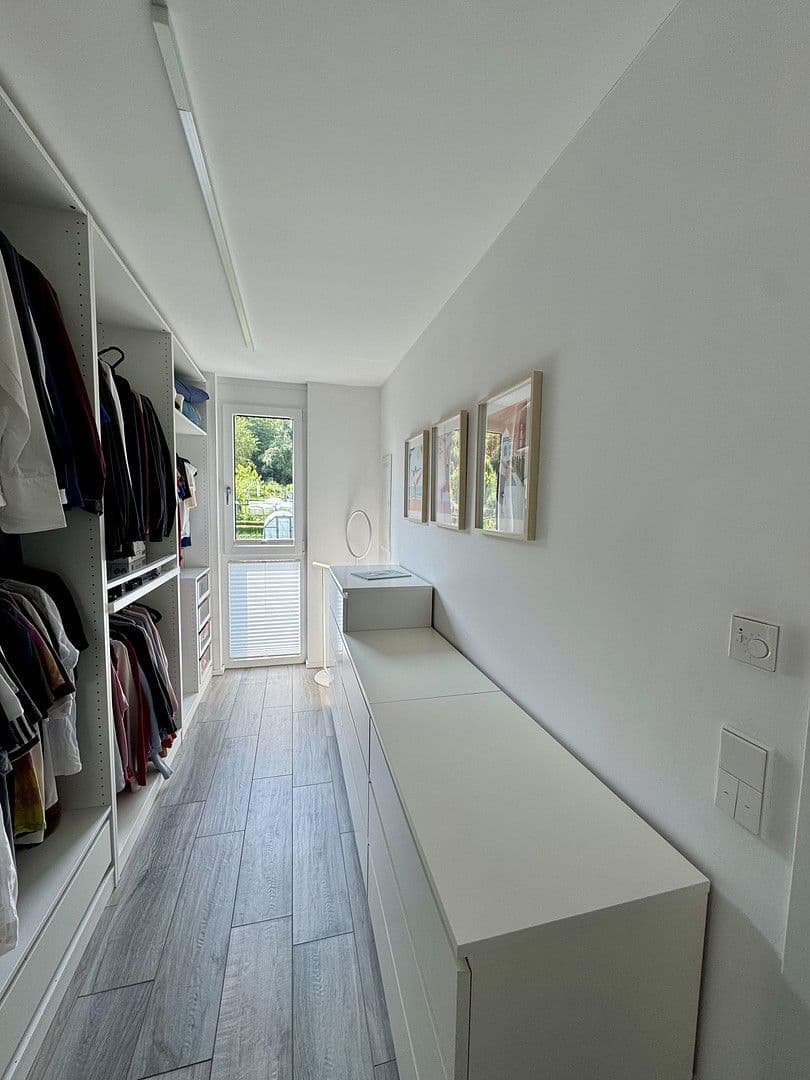 Prodej domu 243 m², pozemek 637 m², Pforzheim, Bádensko-Württembersko Prodej domu 243 m², pozemek 637 m², Pforzheim, Bádensko-Württembersko