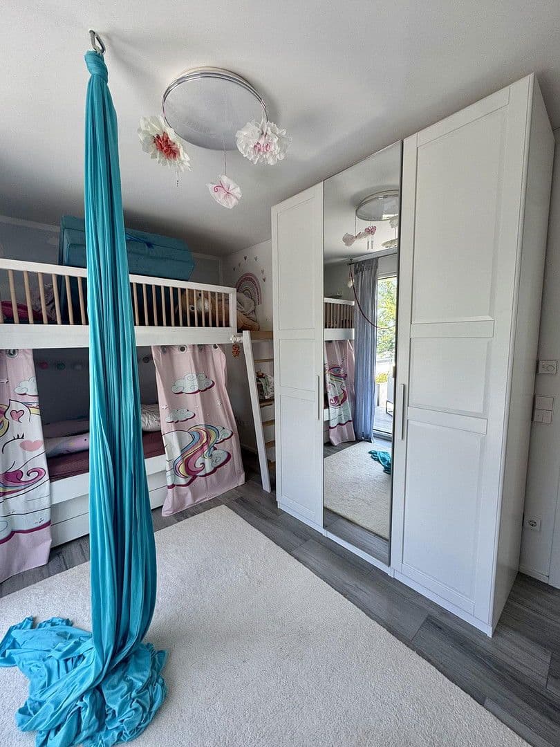 Prodej domu 243 m², pozemek 637 m², Pforzheim, Bádensko-Württembersko Prodej domu 243 m², pozemek 637 m², Pforzheim, Bádensko-Württembersko