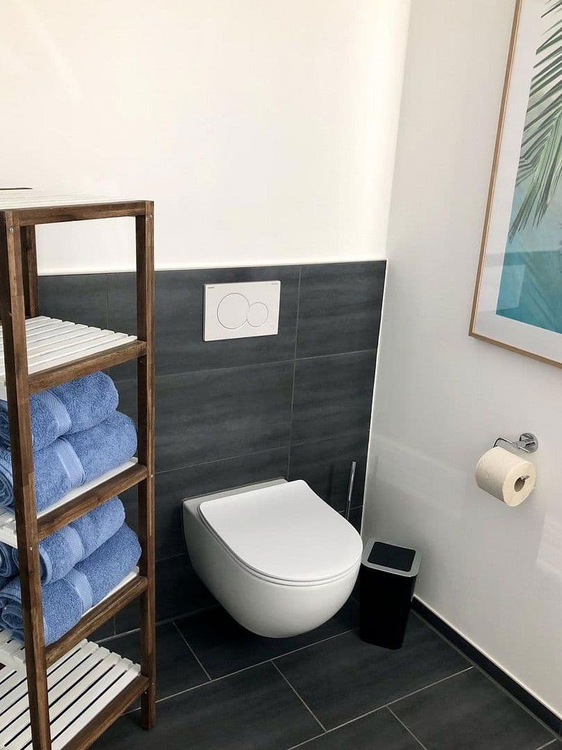 Prodej domu 243 m², pozemek 637 m², Pforzheim, Bádensko-Württembersko Prodej domu 243 m², pozemek 637 m², Pforzheim, Bádensko-Württembersko