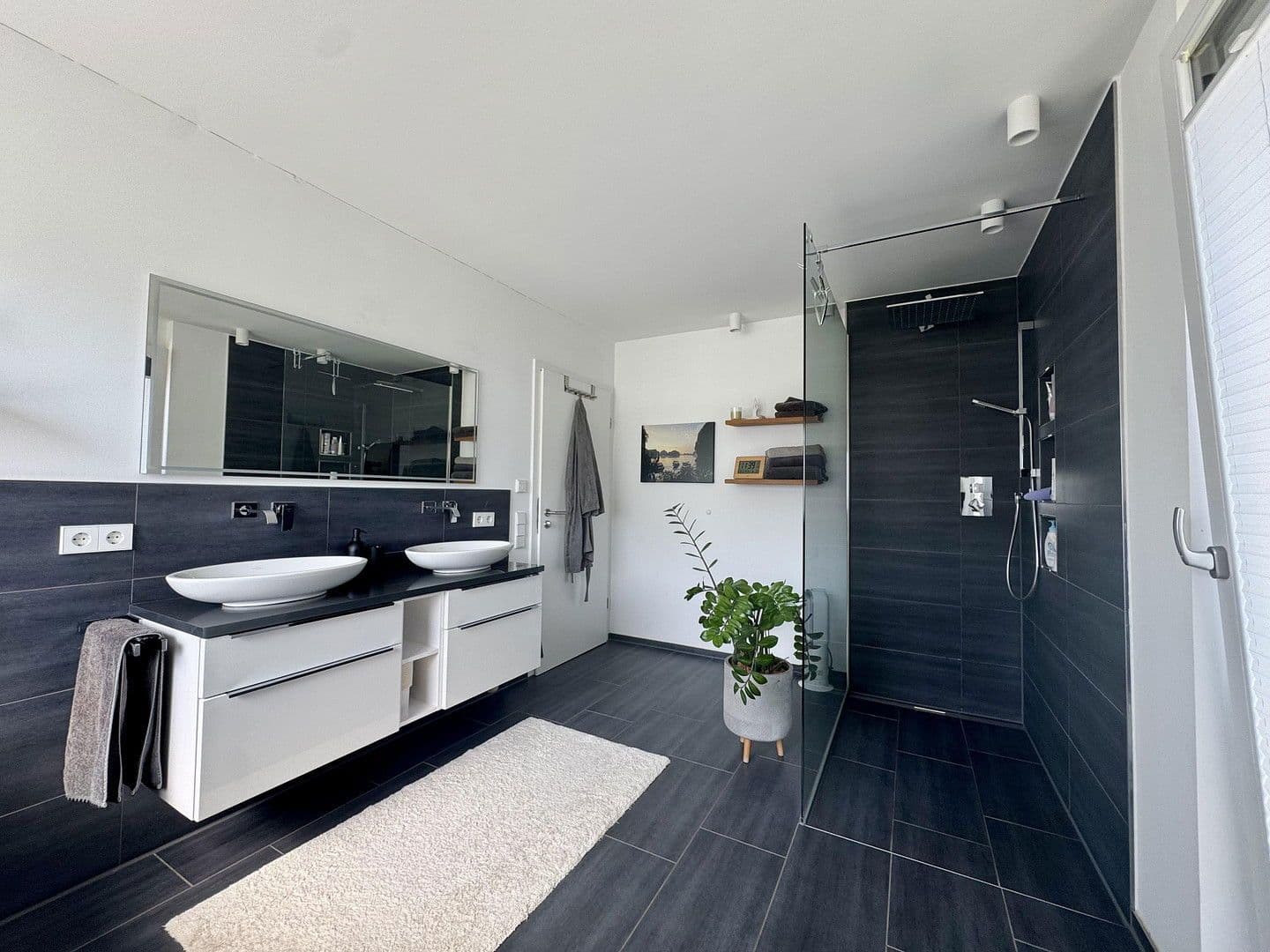 Prodej domu 243 m², pozemek 637 m², Pforzheim, Bádensko-Württembersko Prodej domu 243 m², pozemek 637 m², Pforzheim, Bádensko-Württembersko