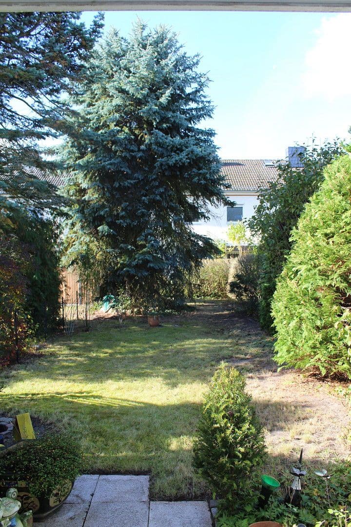 Prodej domu 120 m², pozemek 300 m², Berlin, Berlín Prodej domu 120 m², pozemek 300 m², Berlin, Berlín