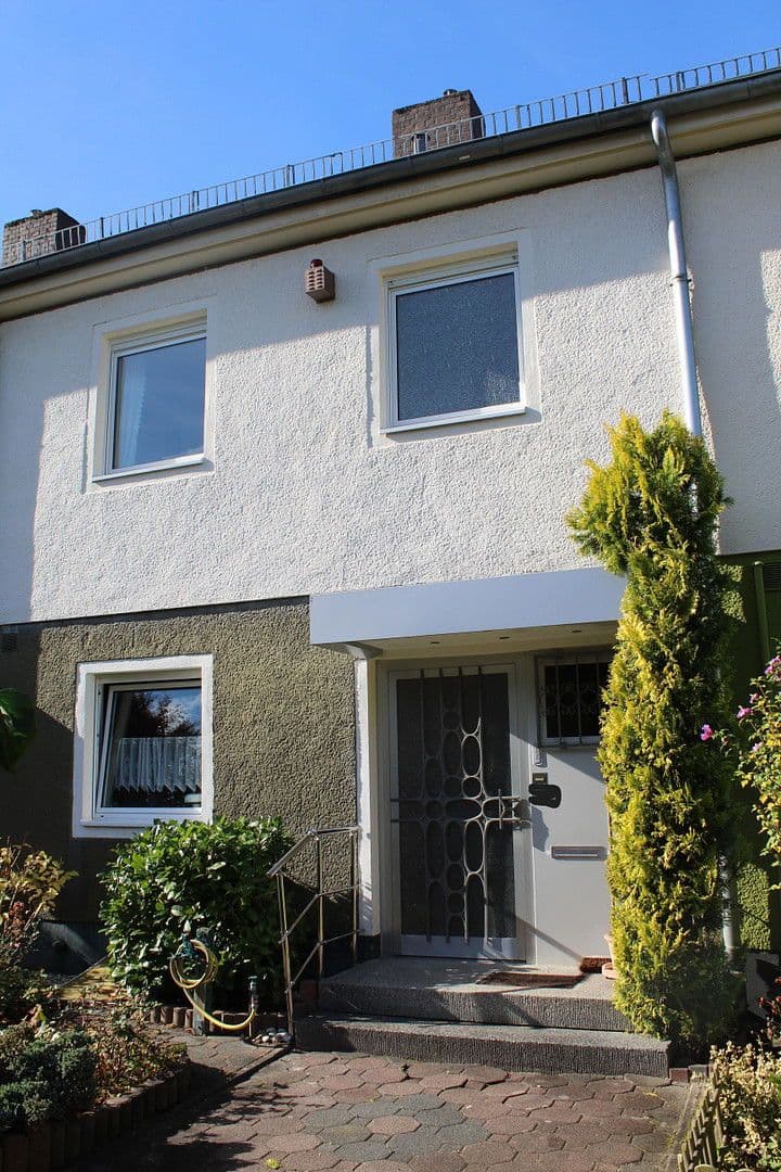 Prodej domu 120 m², pozemek 300 m², Berlin, Berlín Prodej domu 120 m², pozemek 300 m², Berlin, Berlín