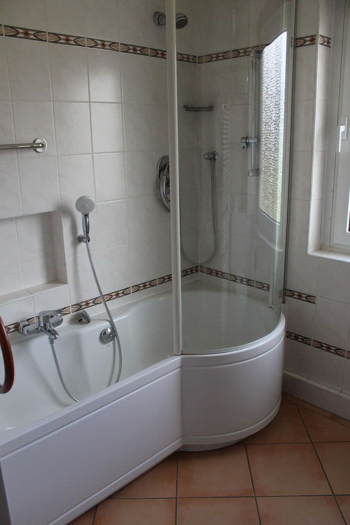 Prodej domu 120 m², pozemek 300 m², Berlin, Berlín Prodej domu 120 m², pozemek 300 m², Berlin, Berlín