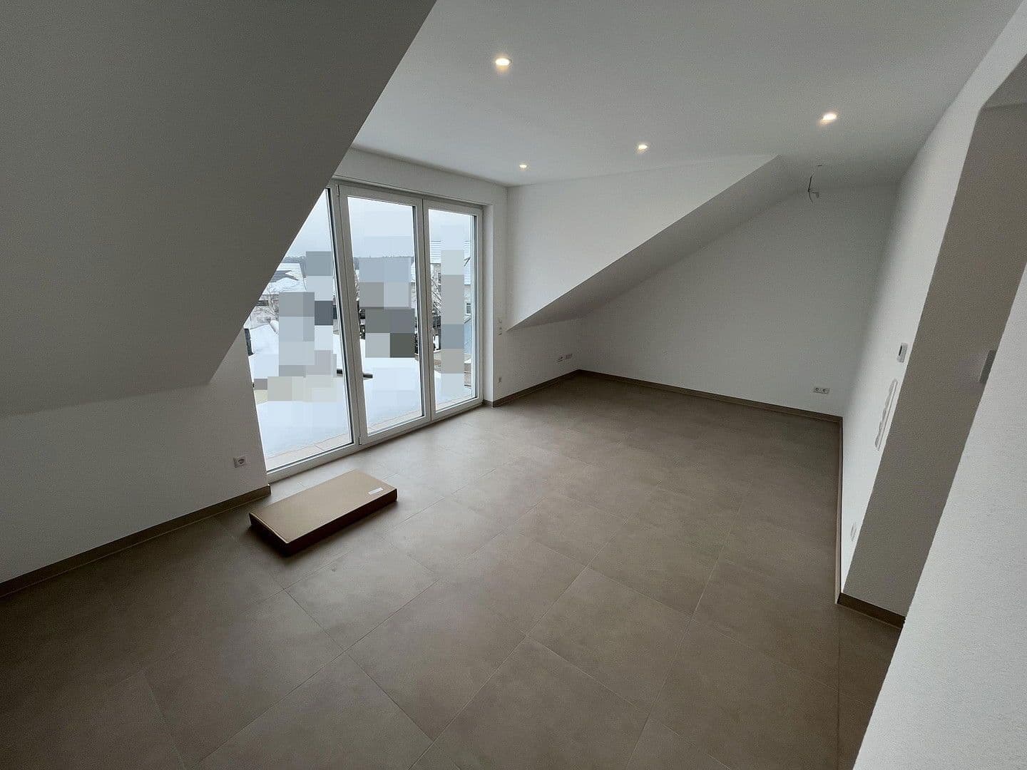 Pronájem bytu 3+kk 66 m², Kirchardt, Bádensko-Württembersko Pronájem bytu 3+kk 66 m², Kirchardt, Bádensko-Württembersko