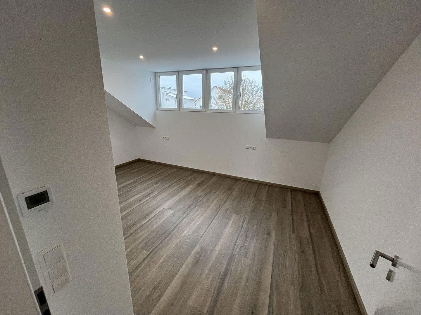 Pronájem bytu 3+kk 66 m², Kirchardt, Bádensko-Württembersko Pronájem bytu 3+kk 66 m², Kirchardt, Bádensko-Württembersko
