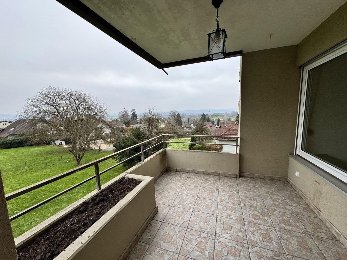 Pronájem bytu 4+kk 95 m², Lottstetten, Bádensko-Württembersko Pronájem bytu 4+kk 95 m², Lottstetten, Bádensko-Württembersko