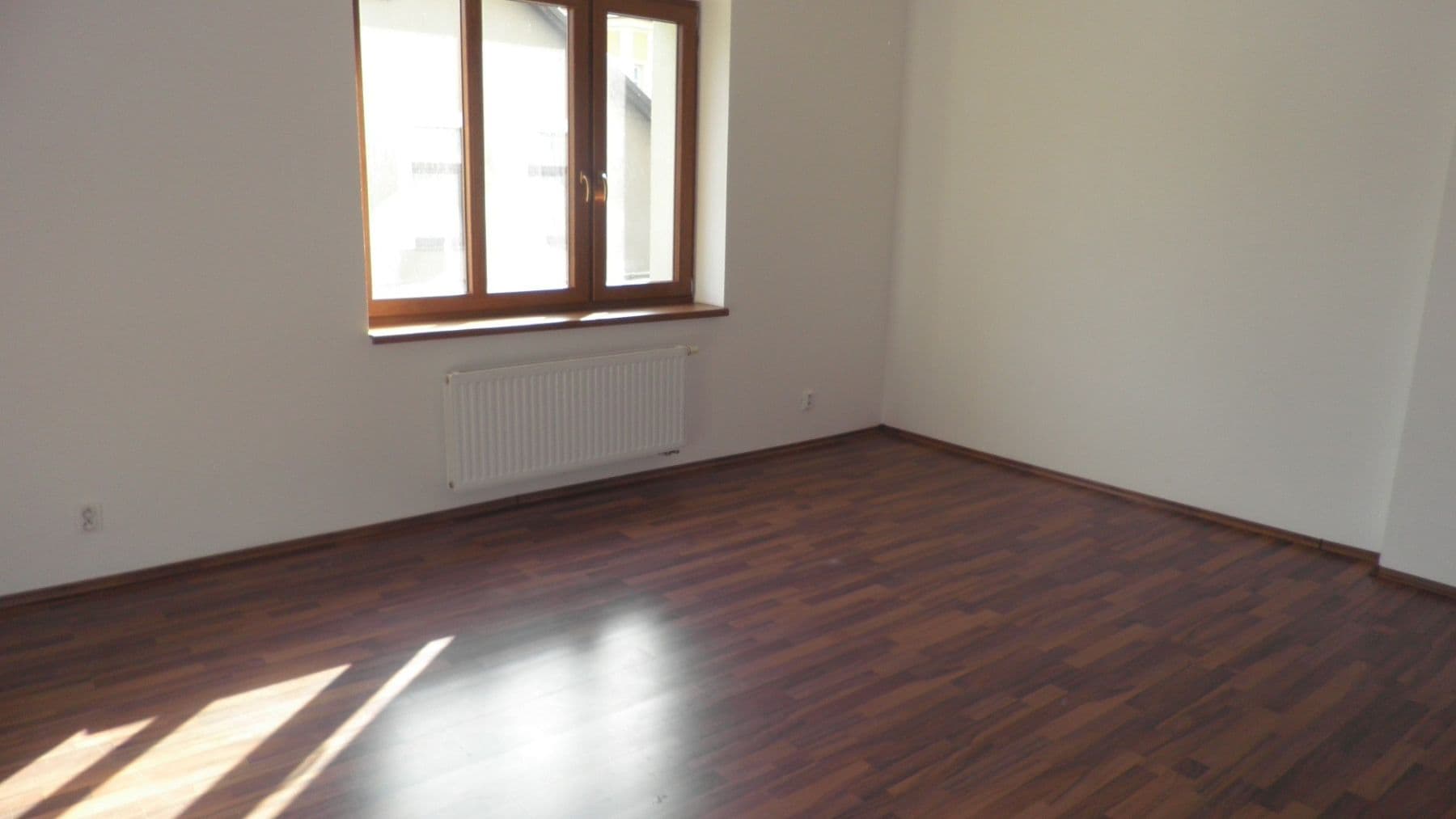 Pronájem bytu 1+kk 33 m², Šlikova, Liberec, Liberecký kraj Pronájem bytu 1+kk 33 m², Šlikova, Liberec, Liberecký kraj