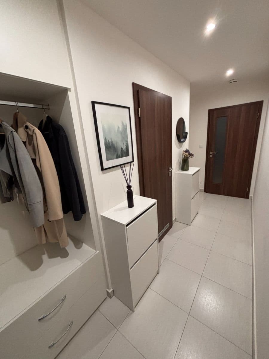 Prodej bytu 2+kk 64 m², Mantovská, Praha, Praha Prodej bytu 2+kk 64 m², Mantovská, Praha, Praha