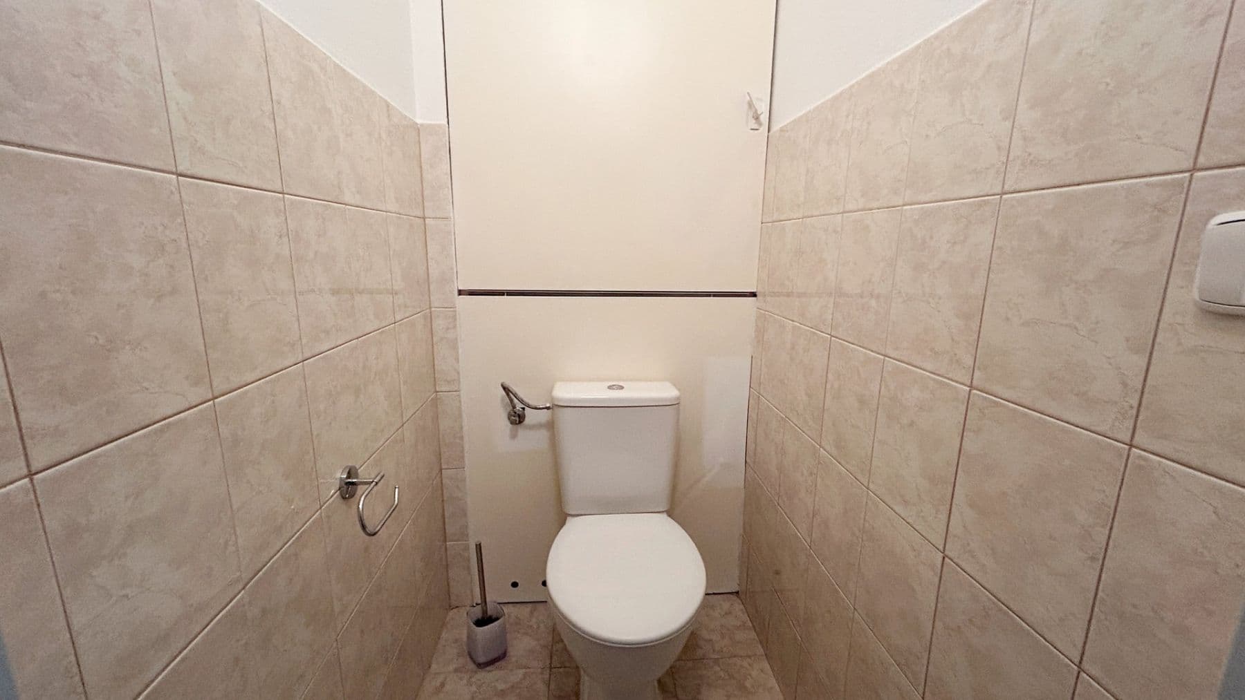 Pronájem bytu 2+kk 42 m², Rimavské Soboty, Kolín, Středočeský kraj Pronájem bytu 2+kk 42 m², Rimavské Soboty, Kolín, Středočeský kraj