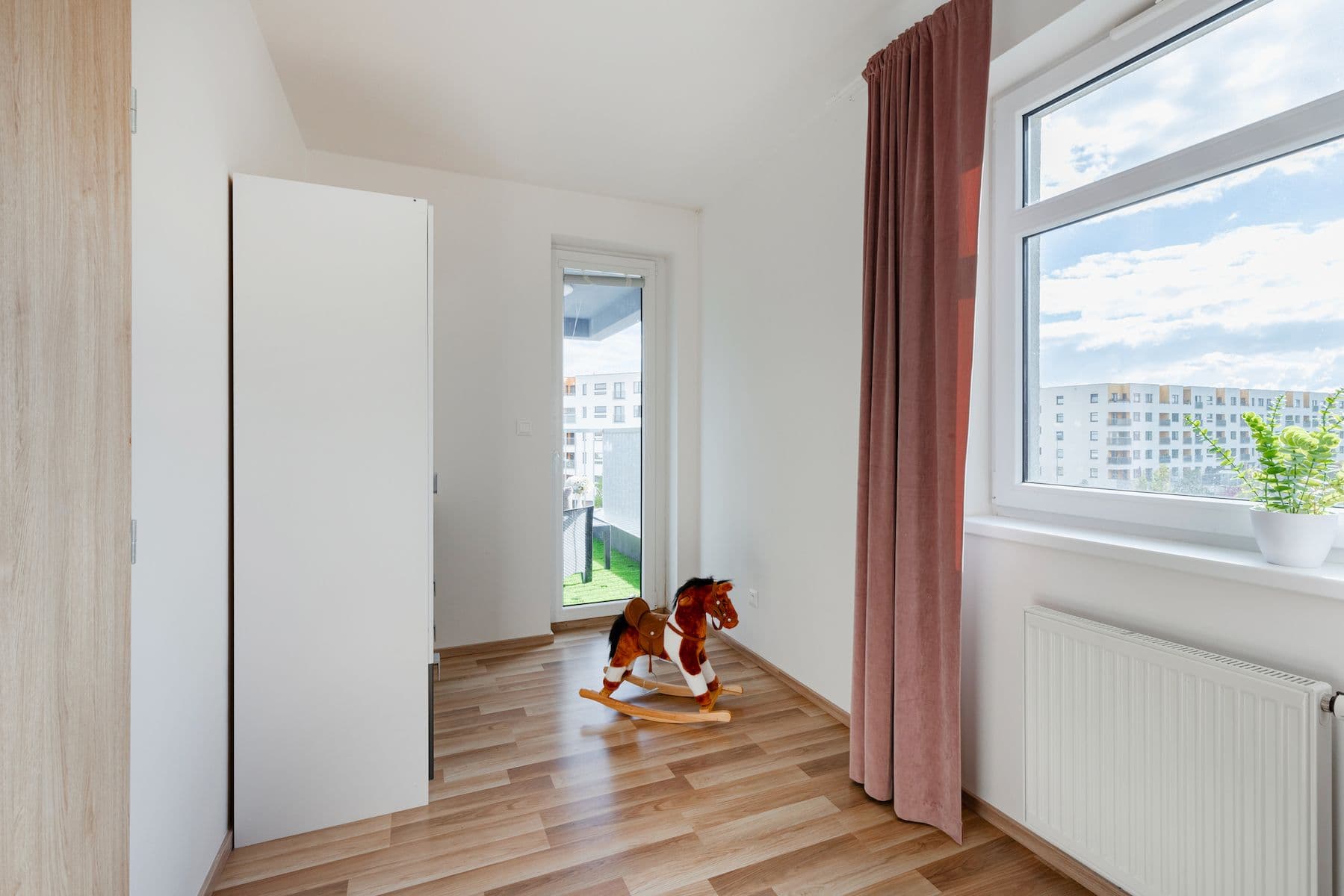 Prodej bytu 4+kk 75 m², Karla Guta, Praha, Praha Prodej bytu 4+kk 75 m², Karla Guta, Praha, Praha