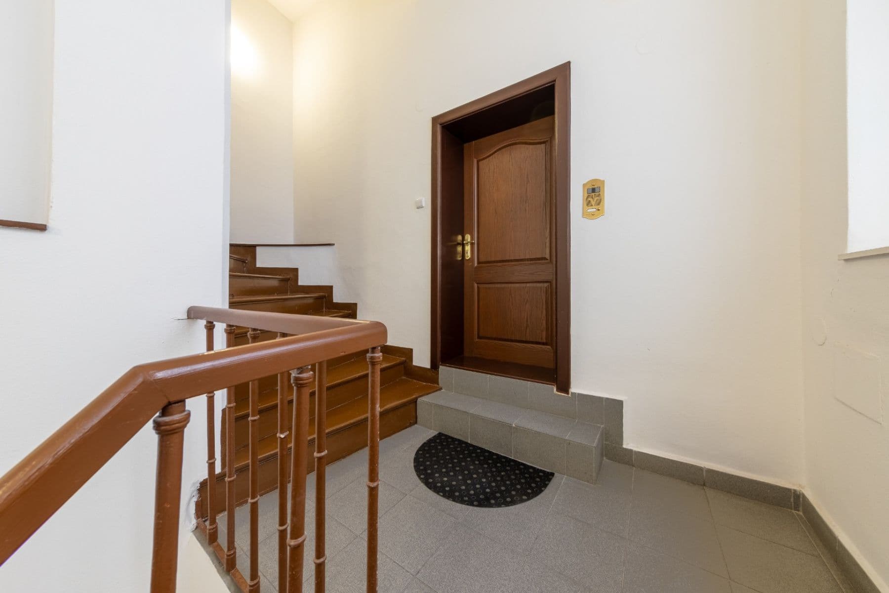 Pronájem bytu 2+1 103 m², Náměstí Přemysla Otakara Ⅱ., České Budějovice, Jihočeský kraj Pronájem bytu 2+1 103 m², Náměstí Přemysla Otakara Ⅱ., České Budějovice, Jihočeský kraj