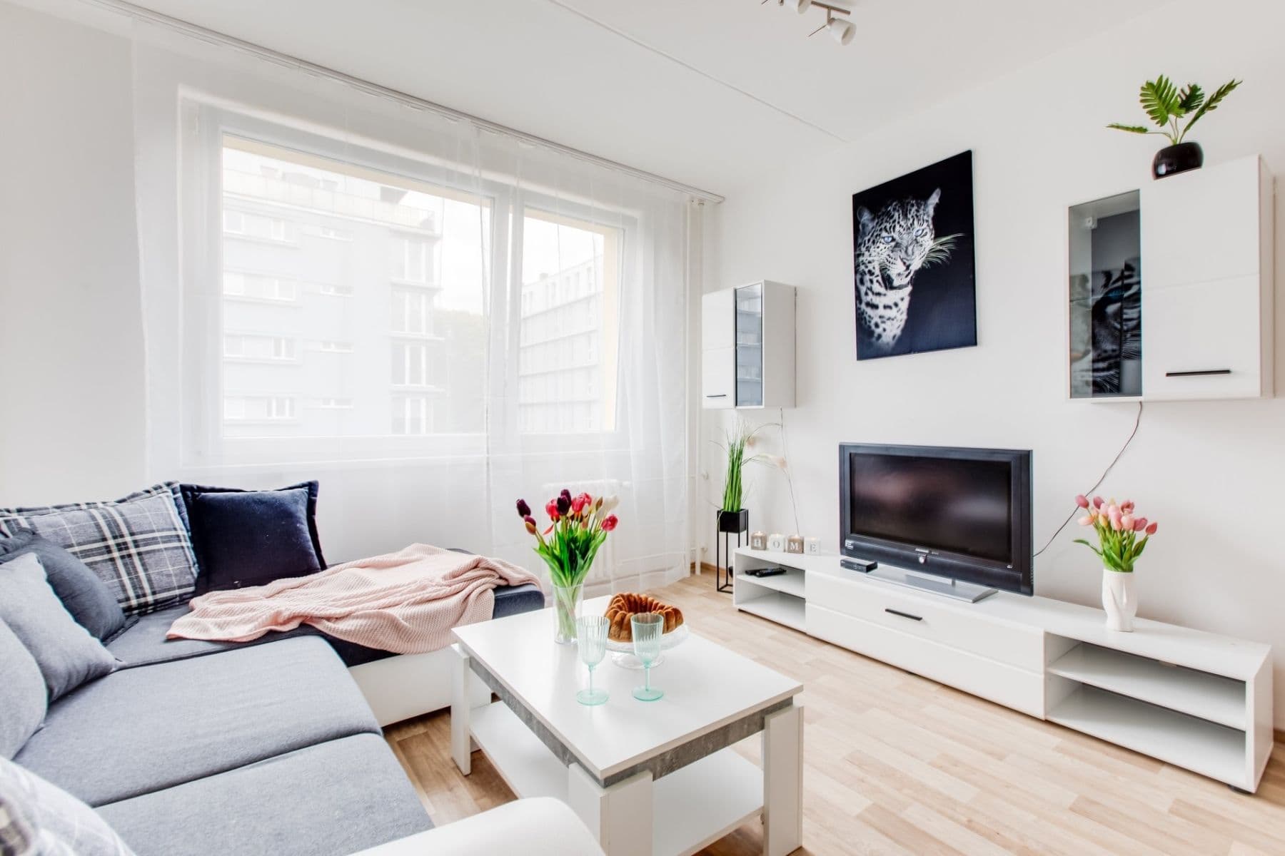 Pronájem bytu 2+kk 41 m², Pod Lysinami, Praha, Praha Pronájem bytu 2+kk 41 m², Pod Lysinami, Praha, Praha