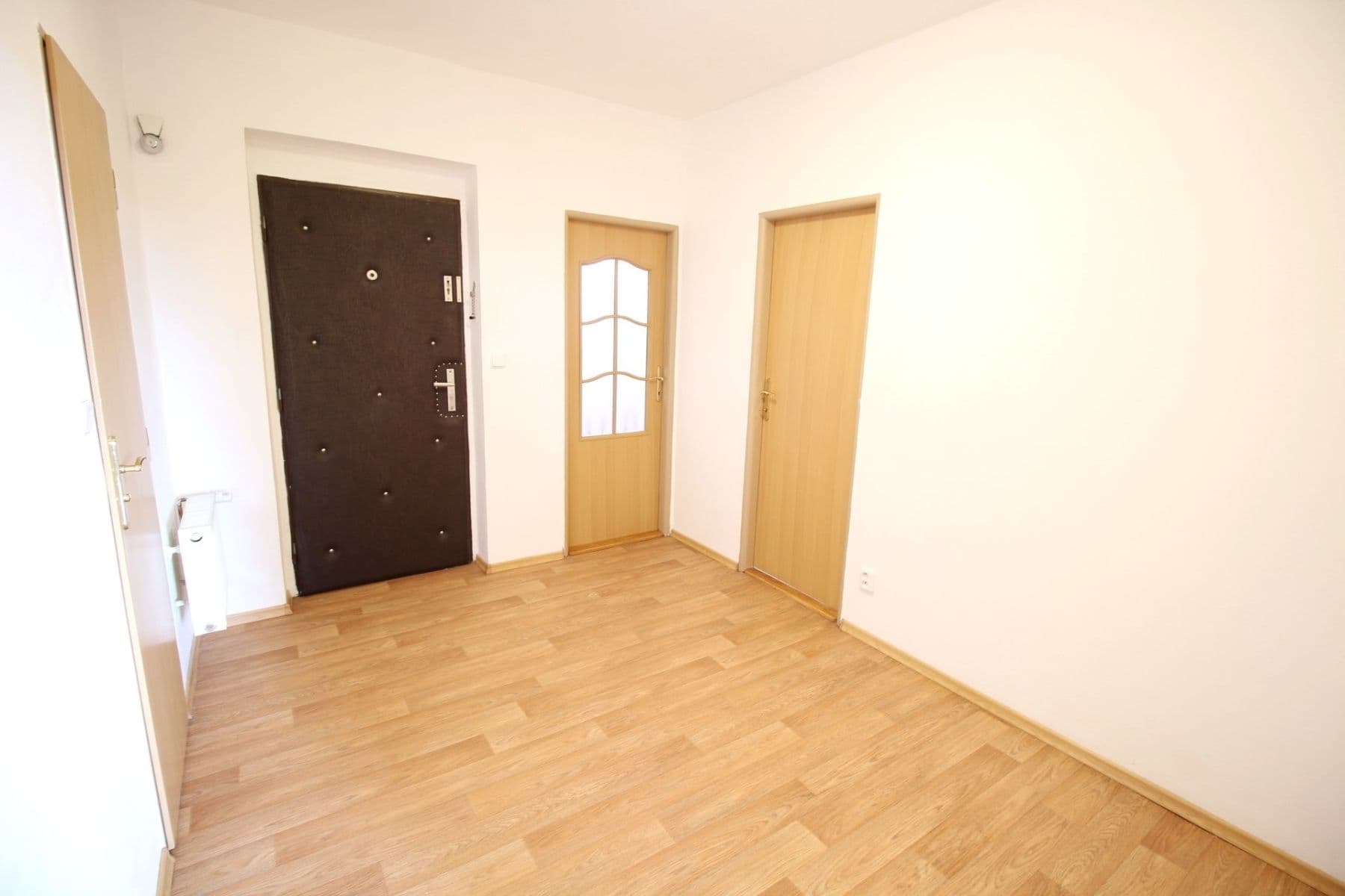 Pronájem bytu 3+kk 72 m², Mělnická, Líbeznice, Středočeský kraj Pronájem bytu 3+kk 72 m², Mělnická, Líbeznice, Středočeský kraj