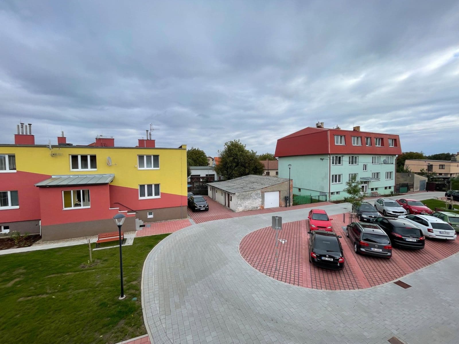 Pronájem bytu 3+kk 72 m², Mělnická, Líbeznice, Středočeský kraj Pronájem bytu 3+kk 72 m², Mělnická, Líbeznice, Středočeský kraj