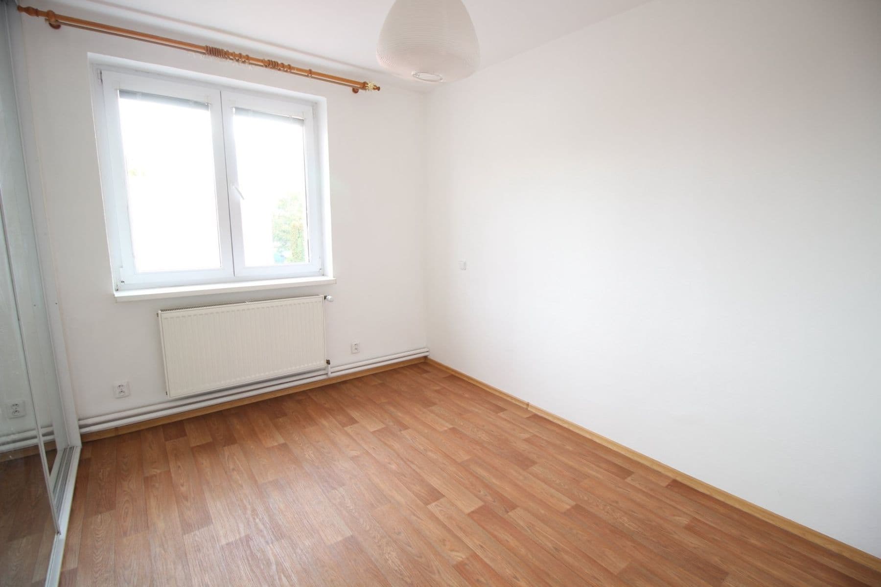 Pronájem bytu 3+kk 72 m², Mělnická, Líbeznice, Středočeský kraj Pronájem bytu 3+kk 72 m², Mělnická, Líbeznice, Středočeský kraj