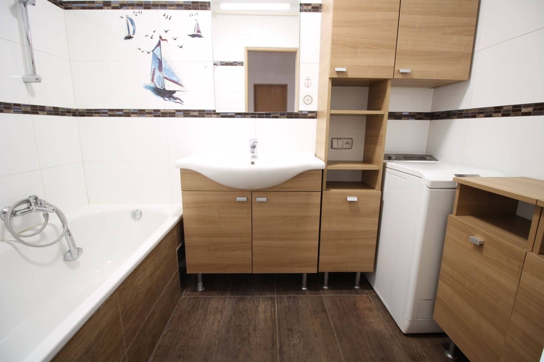 Pronájem bytu 3+kk 72 m², Mělnická, Líbeznice, Středočeský kraj Pronájem bytu 3+kk 72 m², Mělnická, Líbeznice, Středočeský kraj