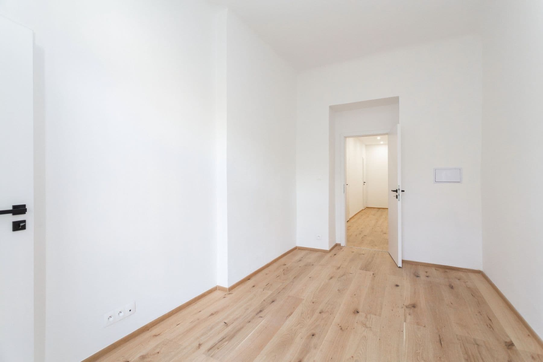 Prodej bytu 3+kk 72 m², Legerova, Praha, Praha Prodej bytu 3+kk 72 m², Legerova, Praha, Praha