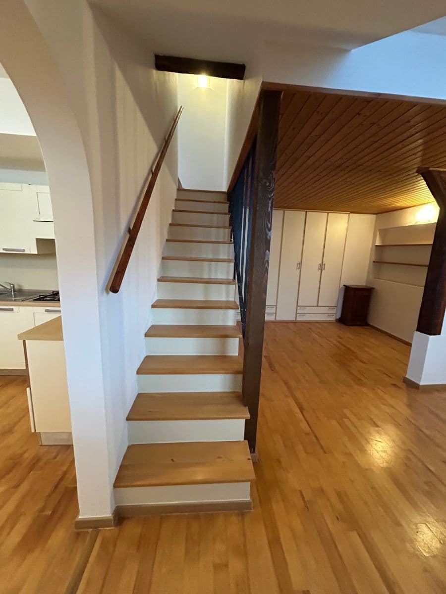 Prodej bytu 2+1 69 m², Novákových, Praha, Praha Prodej bytu 2+1 69 m², Novákových, Praha, Praha