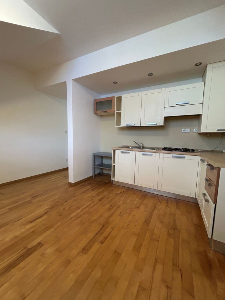 Prodej bytu 2+1 69 m², Novákových, Praha, Praha Prodej bytu 2+1 69 m², Novákových, Praha, Praha