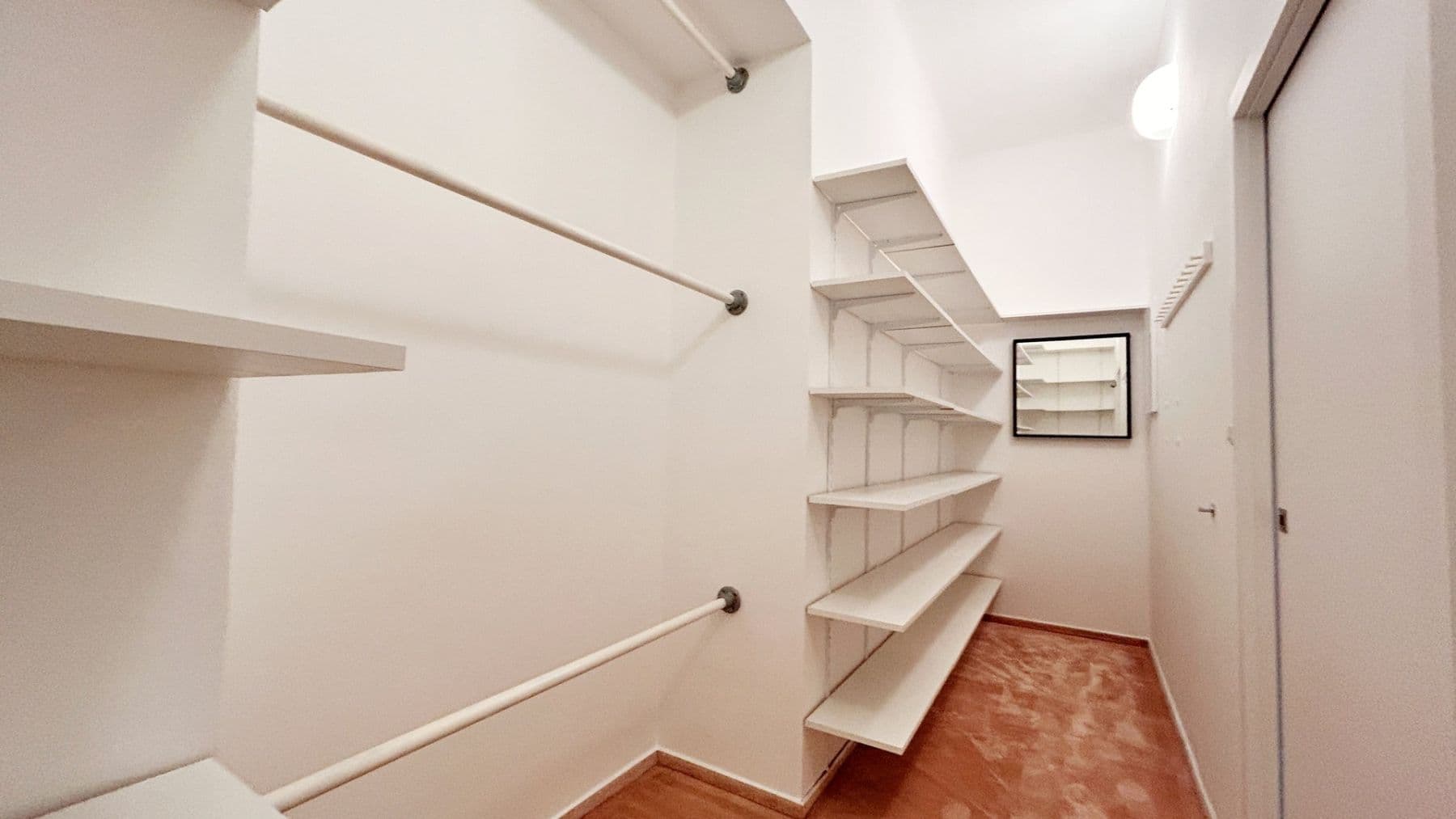 Pronájem bytu 2+kk 60 m², Wenzigova, Praha, Praha Pronájem bytu 2+kk 60 m², Wenzigova, Praha, Praha