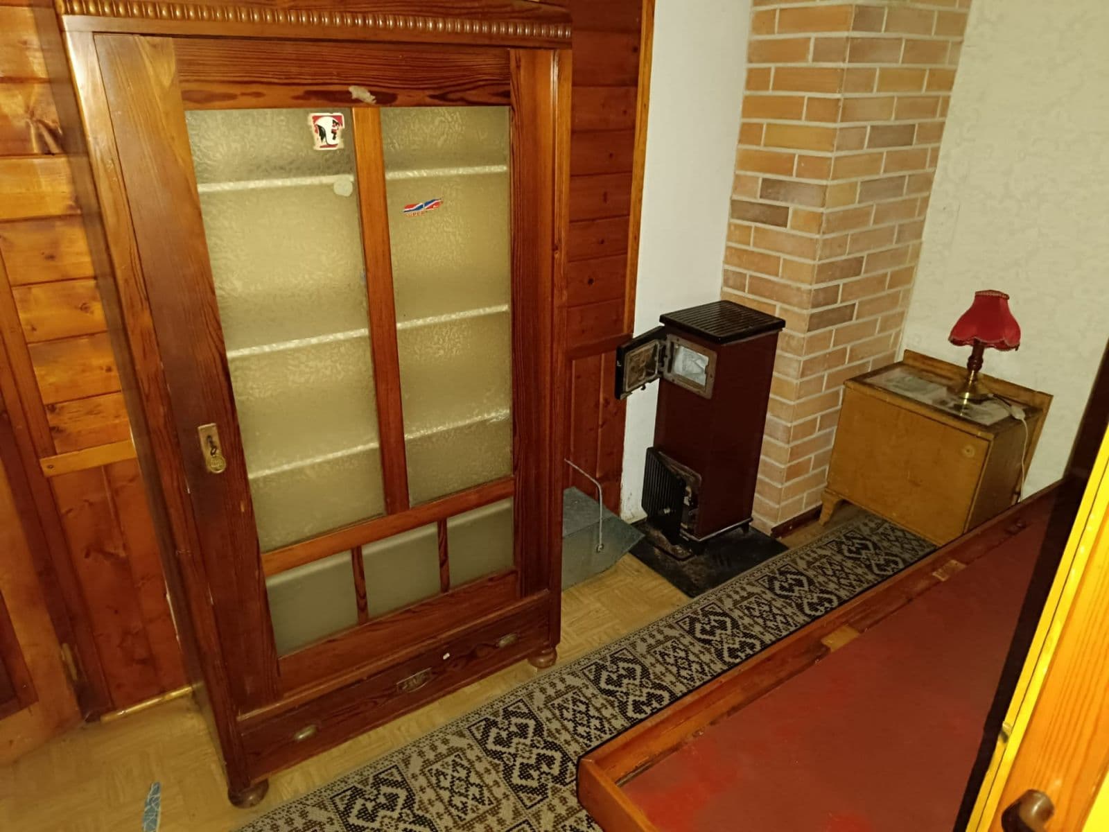 Prodej chaty, chalupy 46 m², pozemek 900 m², Bratřínov, Středočeský kraj Prodej chaty, chalupy 46 m², pozemek 900 m², Bratřínov, Středočeský kraj