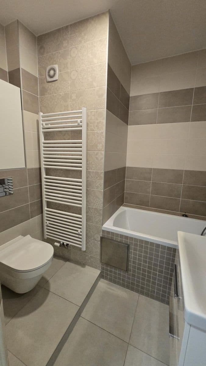 Pronájem bytu 2+kk 44 m², Na Nivách, Praha, Praha Pronájem bytu 2+kk 44 m², Na Nivách, Praha, Praha