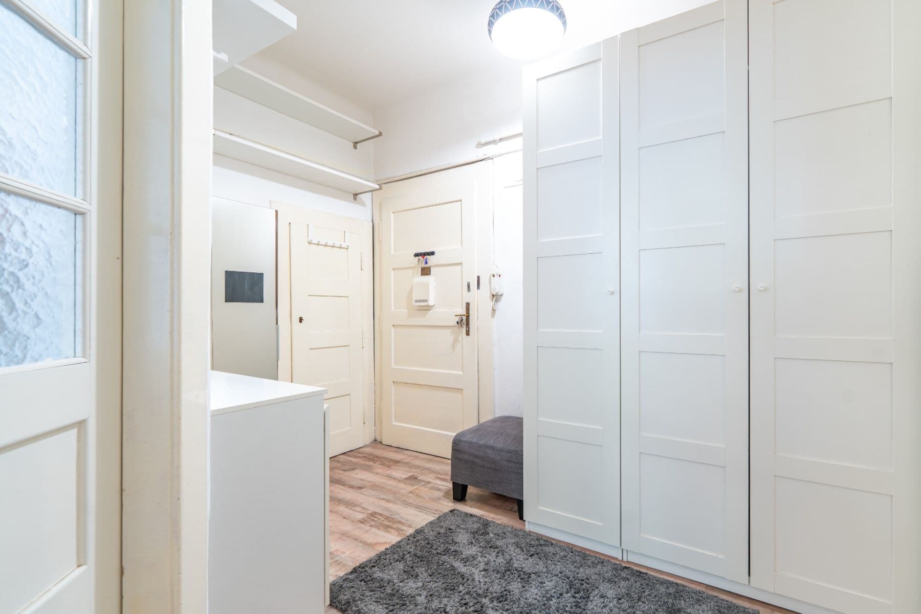 Prodej bytu 2+kk 40 m², U Plynárny, Praha, Praha Prodej bytu 2+kk 40 m², U Plynárny, Praha, Praha