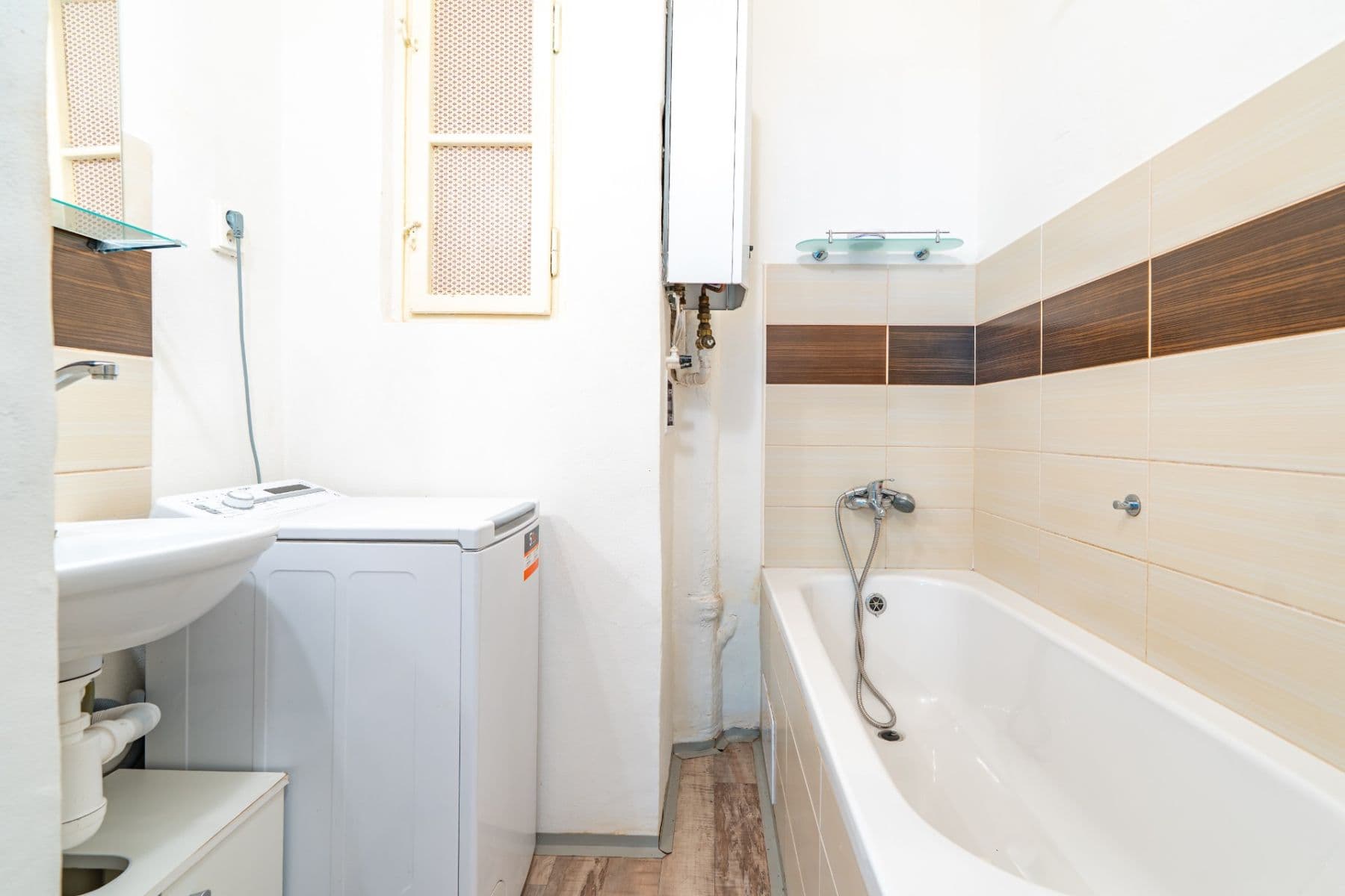 Prodej bytu 2+kk 40 m², U Plynárny, Praha, Praha Prodej bytu 2+kk 40 m², U Plynárny, Praha, Praha