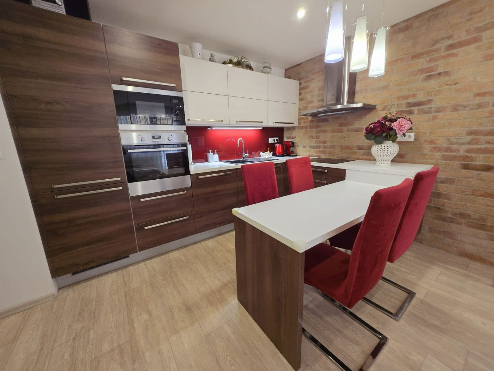 Prodej bytu 3+kk 78 m², Lupáčova, Praha, Praha Prodej bytu 3+kk 78 m², Lupáčova, Praha, Praha