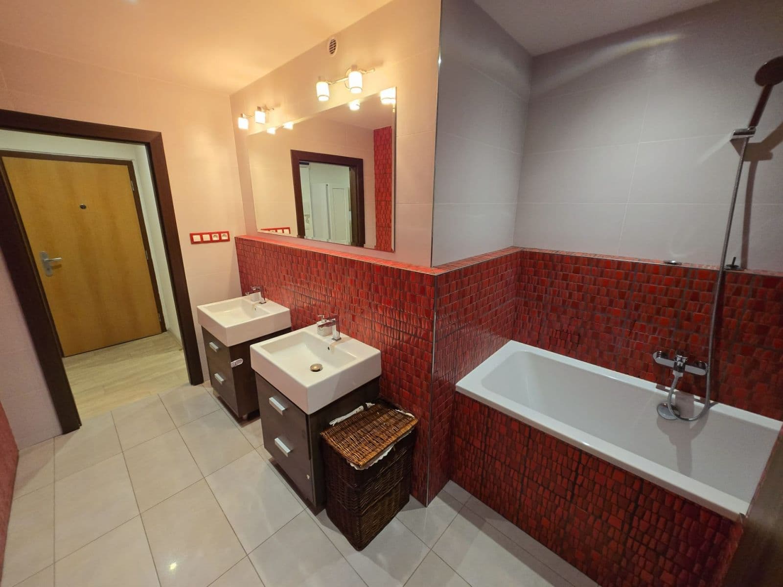 Prodej bytu 3+kk 78 m², Lupáčova, Praha, Praha Prodej bytu 3+kk 78 m², Lupáčova, Praha, Praha