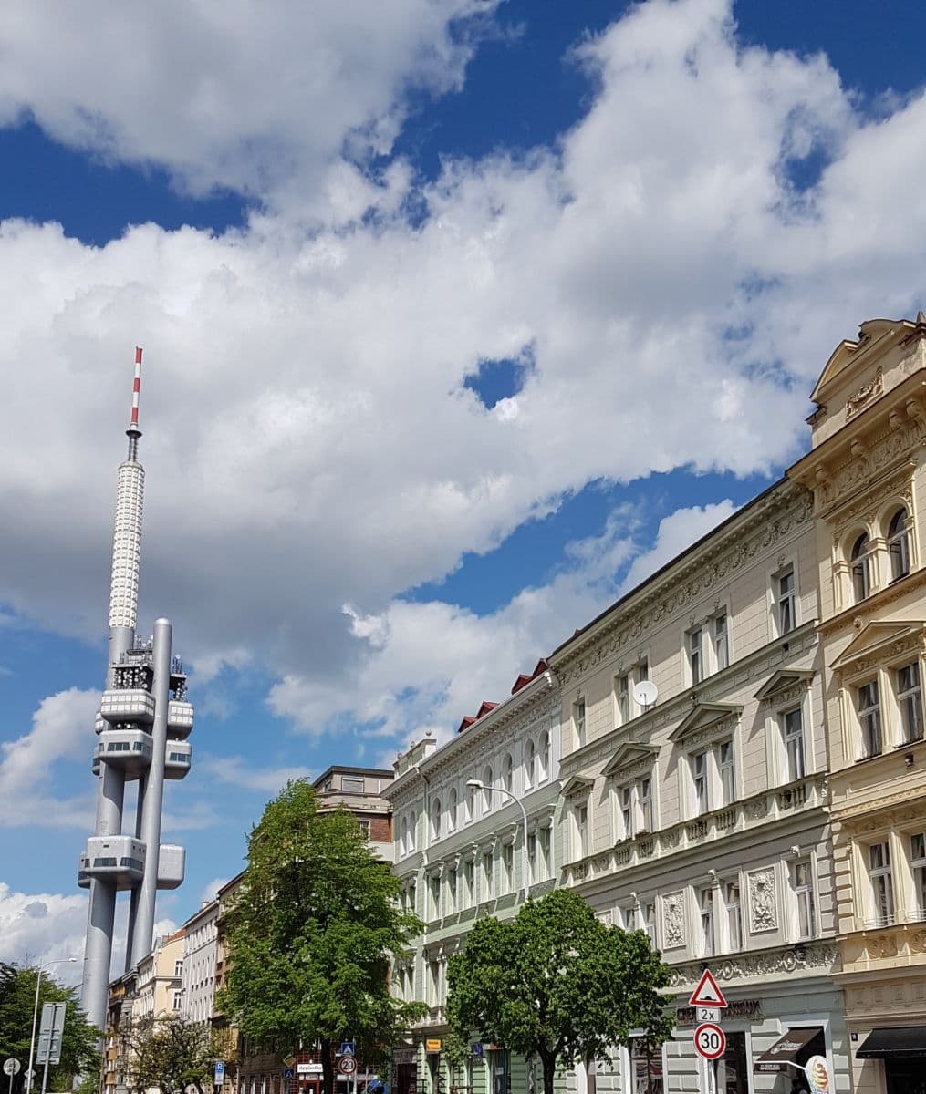 Pronájem bytu 2+kk 68 m², náměstí Jiřího z Poděbrad, Praha, Praha Pronájem bytu 2+kk 68 m², náměstí Jiřího z Poděbrad, Praha, Praha