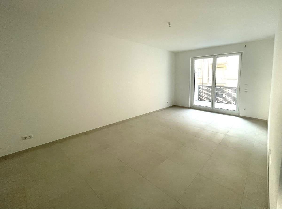 Pronájem bytu 2+1 87 m², Geranienstraße 21, Karlsruhe, Bádensko-Württembersko Pronájem bytu 2+1 87 m², Geranienstraße 21, Karlsruhe, Bádensko-Württembersko