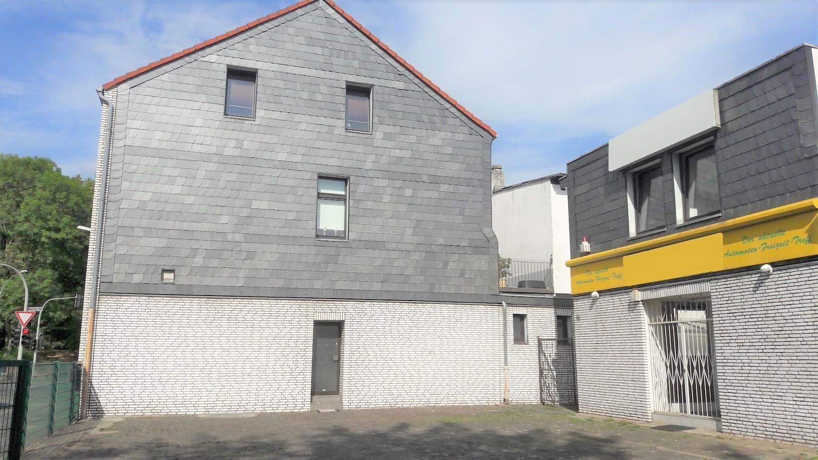 Prodej domu 770 m², pozemek 630 m², Duisburg, Severní Porýní-Vestfálsko Prodej domu 770 m², pozemek 630 m², Duisburg, Severní Porýní-Vestfálsko