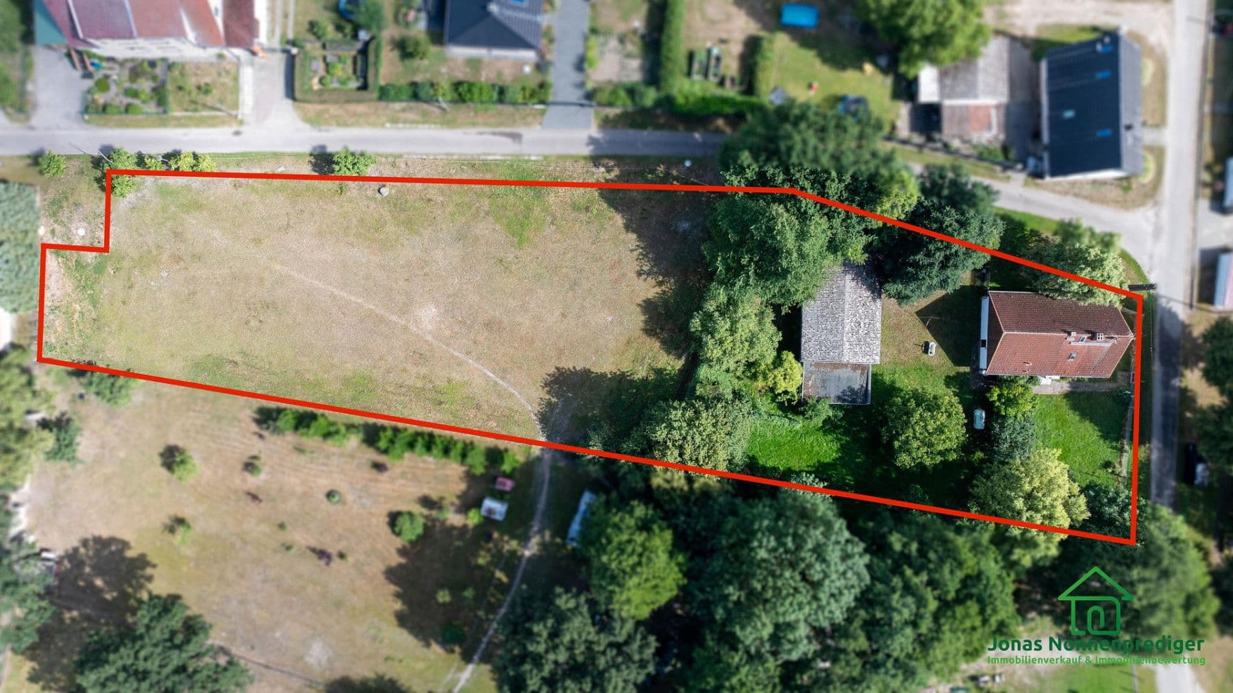 Prodej domu 136 m², pozemek 4.356 m², Gottschower Dorfstraße 14, Plattenburg, Braniborsko Prodej domu 136 m², pozemek 4.356 m², Gottschower Dorfstraße 14, Plattenburg, Braniborsko