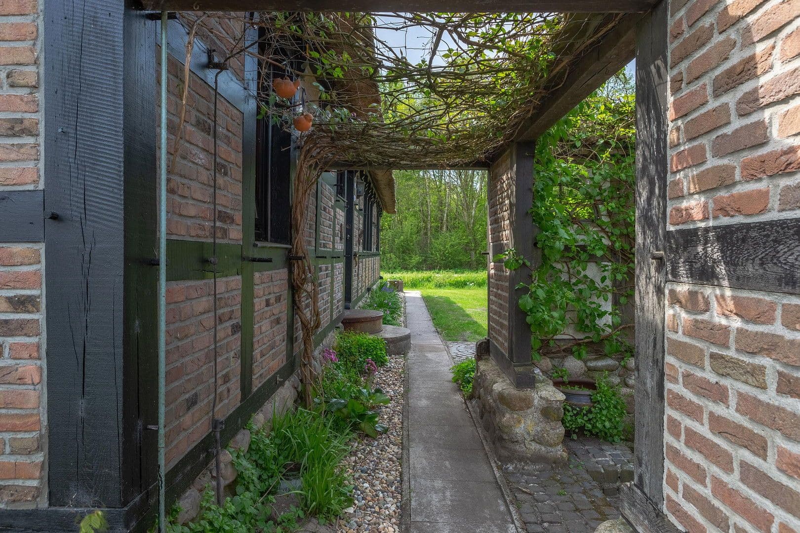 Prodej domu 222 m², pozemek 1.650 m², Friesoythe, Dolní Sasko Prodej domu 222 m², pozemek 1.650 m², Friesoythe, Dolní Sasko