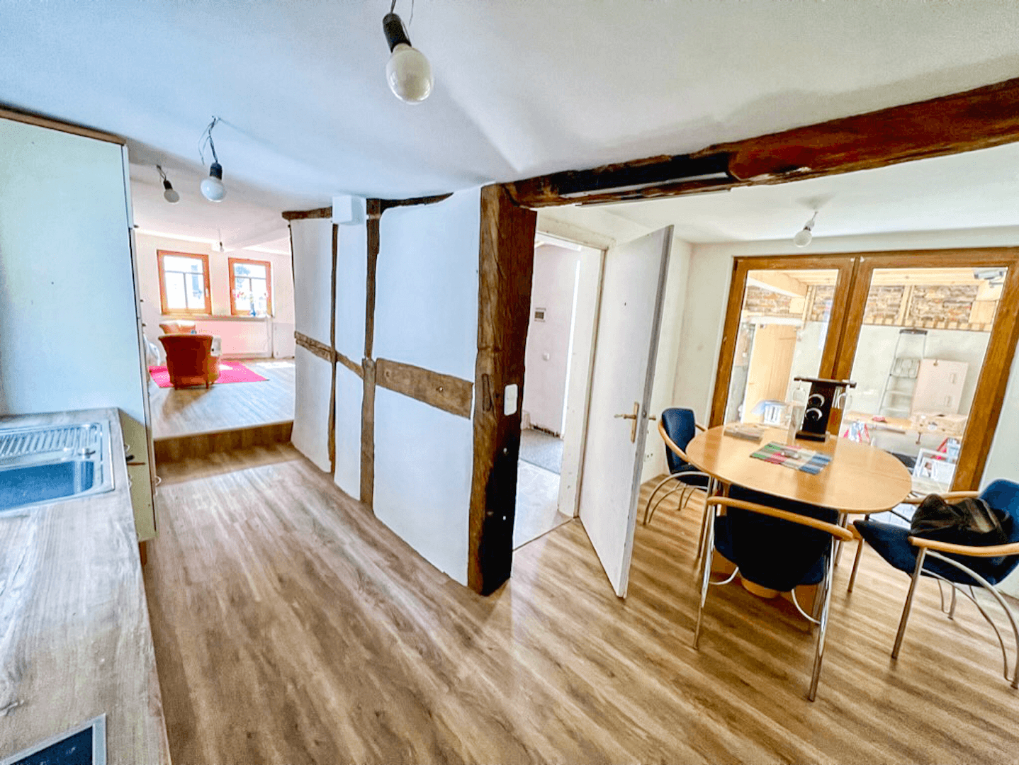 Prodej domu 117 m², pozemek 130 m², Butzbach, Hessen Prodej domu 117 m², pozemek 130 m², Butzbach, Hessen