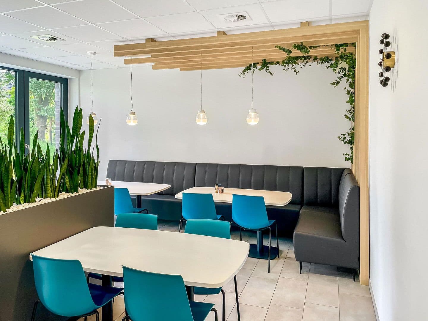 Prodej kanceláře 1.245 m², Theodor-Storm-Straße 31, Quickborn, Šlesvicko-Holštýnsko Prodej kanceláře 1.245 m², Theodor-Storm-Straße 31, Quickborn, Šlesvicko-Holštýnsko