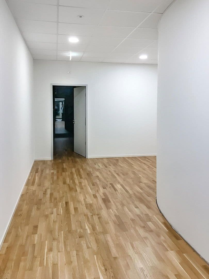 Prodej kanceláře 1.245 m², Theodor-Storm-Straße 31, Quickborn, Šlesvicko-Holštýnsko Prodej kanceláře 1.245 m², Theodor-Storm-Straße 31, Quickborn, Šlesvicko-Holštýnsko